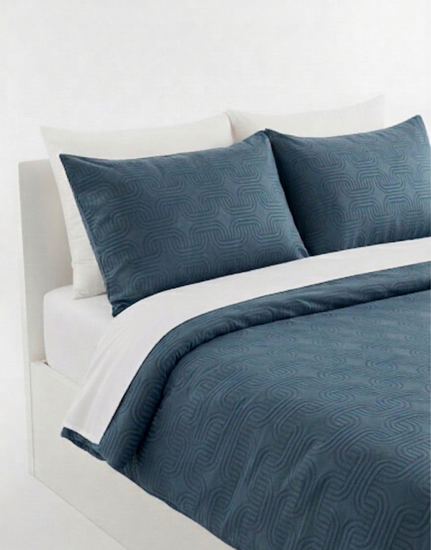 Motif Jacquard Duvet Cover