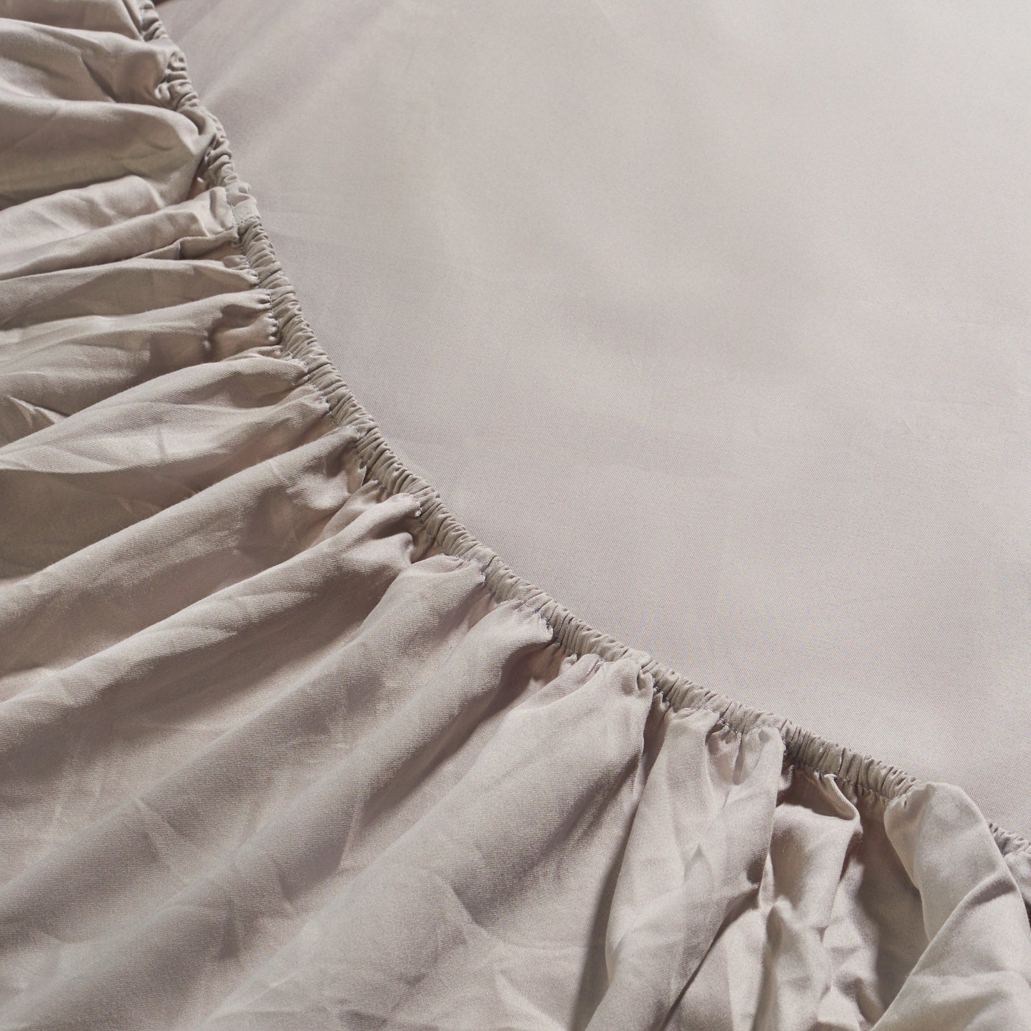 Sand Plain Fitted Sheet 300 TC